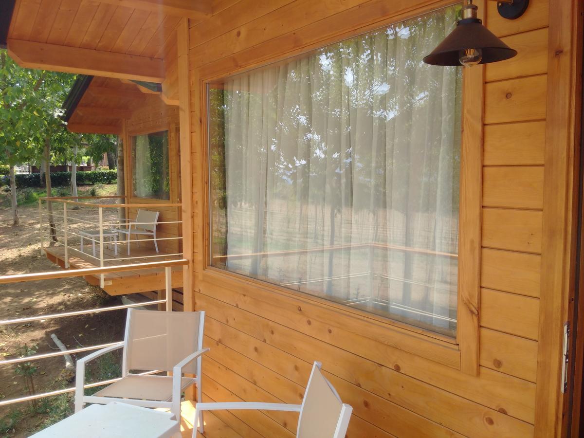 Il Refolo Bed and Breakfast Riardo Exteriör bild